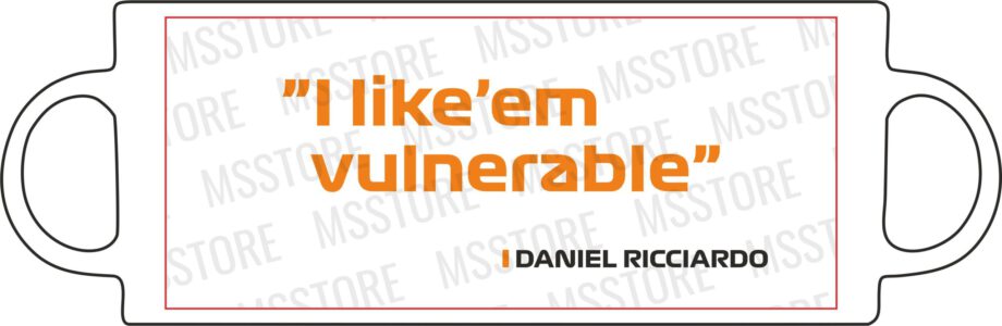 Daniel Ricciardo - Kubek z napisem "I'm lik'em vulnerable"